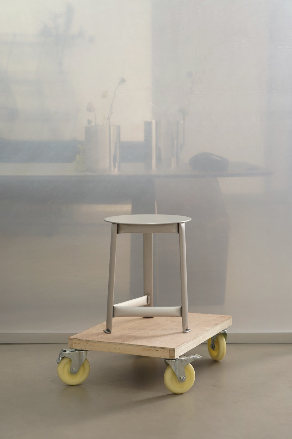 Monochrome｜Basic Stool